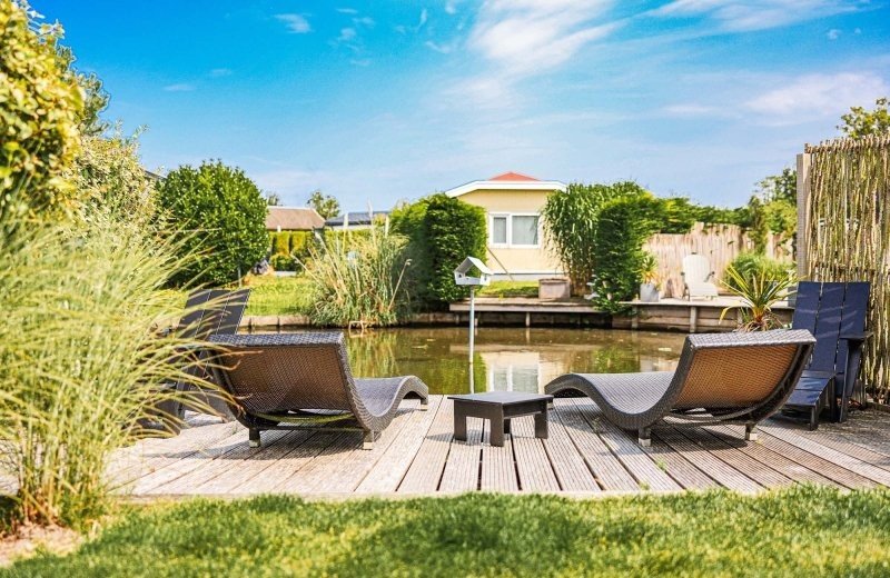 Vacation Chalet Water